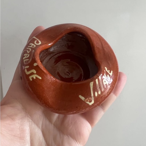 Mexican hand crafted Orange color ashtray pottery from the paradise village - Picture 1 of 3